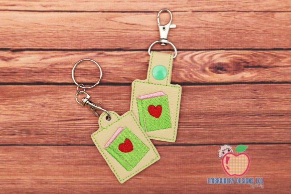 Review: I Love Books ITH Key Fob for Apparel