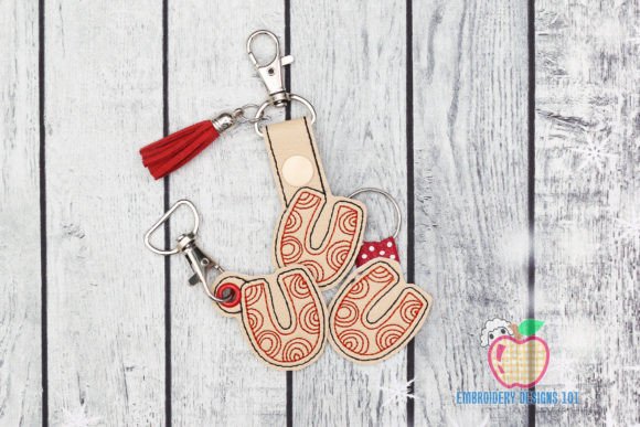 Review of Letter U ITH Keyfob Design for Sweatshirts